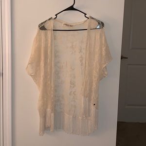 Lace fringe kimono